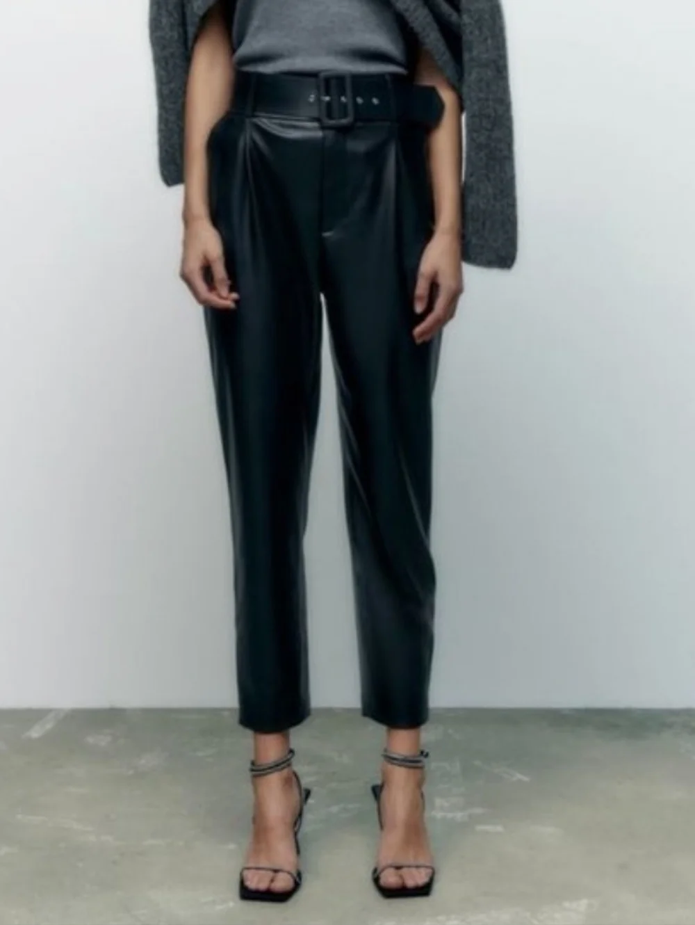 ZARA * FAUX LEATHER BELTED PANTS BLACK Size XS